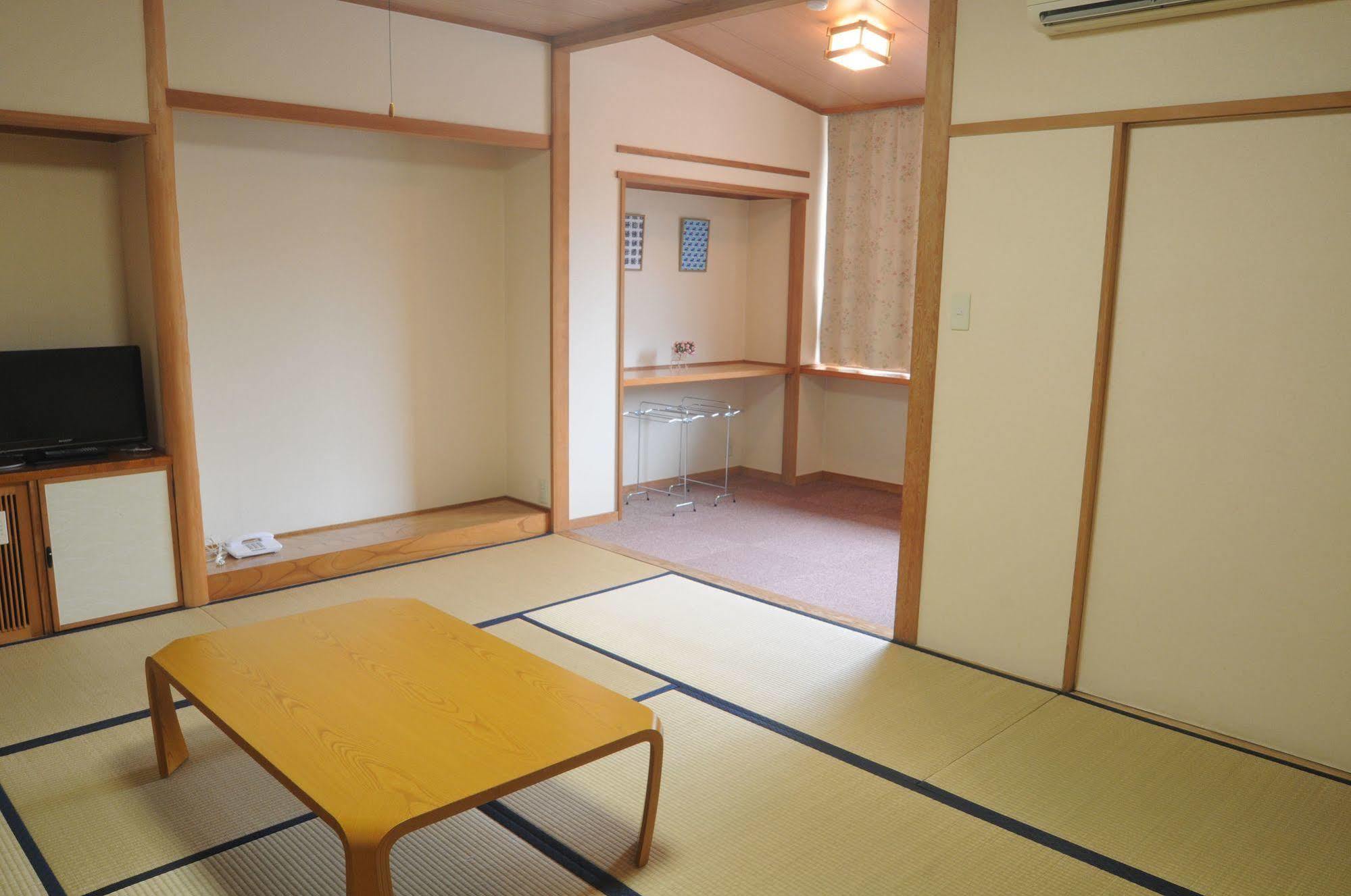 Hotel Bonfire Hakuba Dış mekan fotoğraf